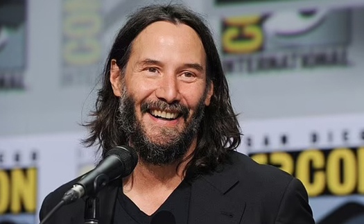 Keanu Reeves sau màn bạc khác hẳn hình ảnh ngôi sao hành động đáng gờm nhất ở Hollywood