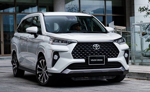 Mẫu xe Toyota xả kho giảm giá cực hời, sẵn sàng ‘chặt đẹp’ vua doanh số Mitsubishi Xpander