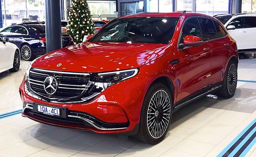 Vì sao Mercedes Việt Nam không ra mắt EQC mà lại bán trước toàn SUV điện ở phân khúc không bán chạy bằng?