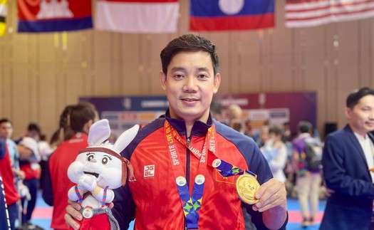 Bất ngờ với môn võ toàn thầy cô và học trò Việt Nam thi nhau giành HCV SEA Games 32