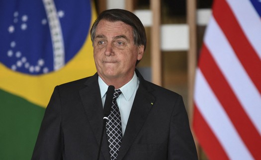 Cảnh sát Brazil tiến hành thẩm vấn cựu Tổng thống J.Bolsonaro