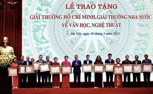 Lễ trao tặng Giải thưởng Hồ Chí Minh, Giải thưởng Nhà nước về văn học, nghệ thuật năm 2022