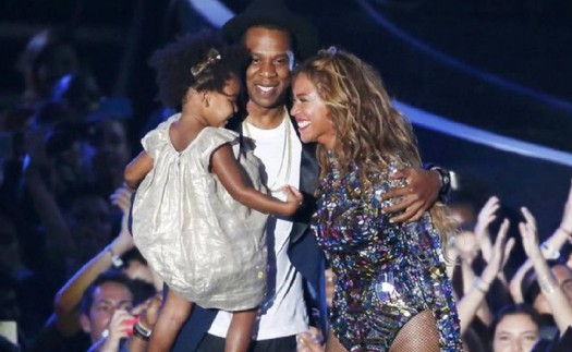 Beyonce và Jay-Z mua 'nhà đắt nhất' ở Hollywood