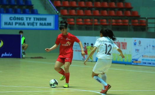 'Hotgirl' Trần Thị Duyên làm 'dậy sóng' làng futsal Việt Nam