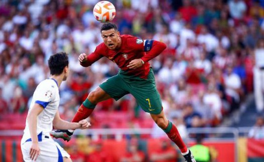 Kết quả bóng đá hôm nay 18/6: Bruno Fernandes làm lu mờ Ronaldo, Brazil hủy diệt Guinea