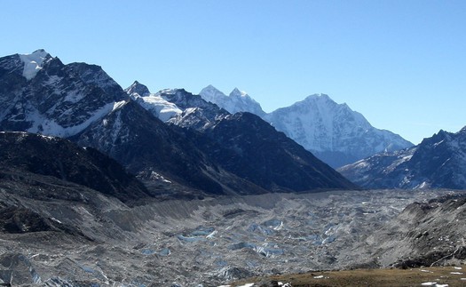 Băng trên dãy Himalaya tan nhanh hơn nhiều so với thập niên trước