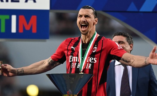 AC Milan chia tay Ibrahimovic khi San Siro còn mãi một tượng đài vĩ đại