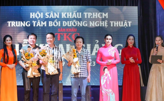 NSƯT Trịnh Kim Chi: Tôi vừa giảng dạy vừa… đi học cùng Hoài Linh