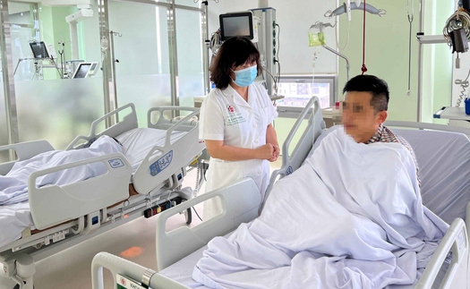 Vụ ngạt khí trong ô tô: Sức khỏe người bố và con gái thứ hai đã ổn định