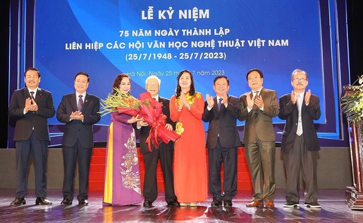 75 năm Liên hiệp các Hội văn học nghệ thuật Việt Nam: Nơi đoàn kết, tập hợp văn nghệ sỹ cả nước