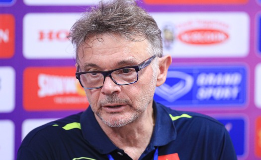 HLV Troussier dự lễ bốc thăm vòng loại World Cup 2026 và ASIAN Cup 2027