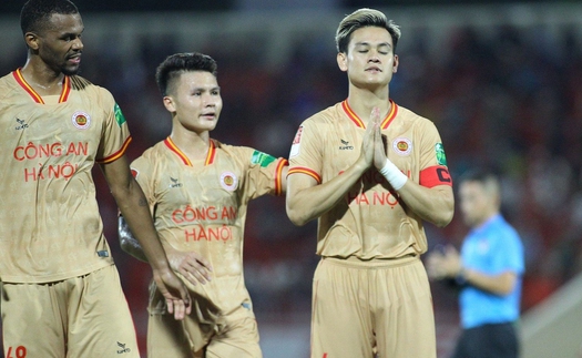 Công An Hà Nội mất 'đôi cánh', cơ hội vô địch V-League mong manh