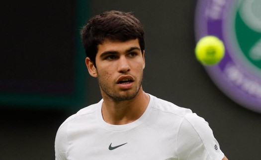 Kết quả Wimbledon hôm nay 4/7: Alcaraz dạo chơi trước Chardy