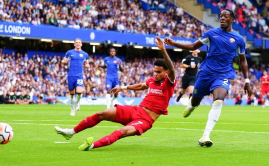 VAR từ chối 2 bàn thắng, Chelsea và Liverpool chia điểm trong trận ra quân Ngoại hạng Anh kịch tính