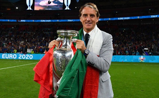 Roberto Mancini bất ngờ từ chức HLV trưởng đội tuyển Ý