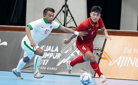 'Người hùng' futsal Việt Nam tỏa sáng ở sân phủi