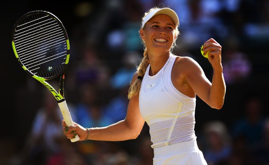 Wozniacki bất ngờ tái xuất sân quần, khó hiểu hay dễ hiểu?