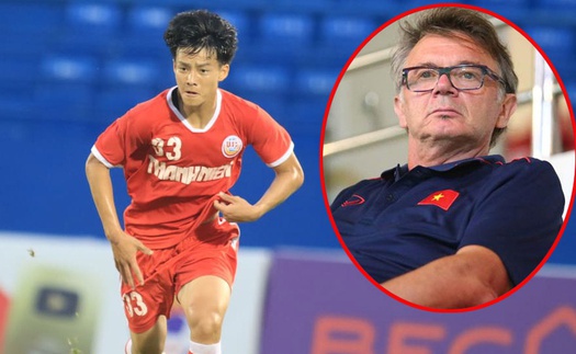 Trò cưng HLV Troussier rực sáng, giúp đội nhà sáng cửa thăng hạng V-League mùa giải tới