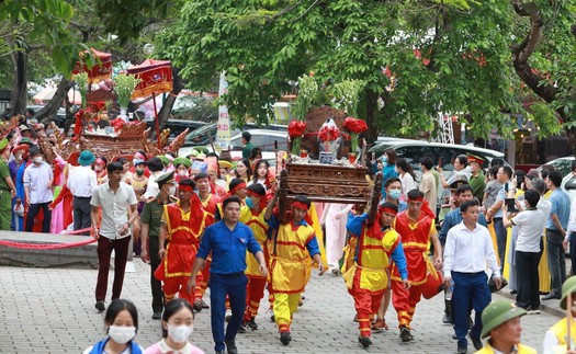 Tăng cường quản lý, xử lý nghiêm các vi phạm trong hoạt động lễ hội