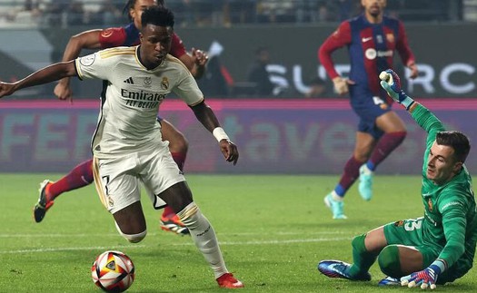 Vinicius là cơn ác mộng của Barca