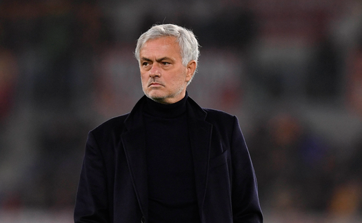 Roma chính thức sa thải Mourinho sau thất bại trước AC Milan