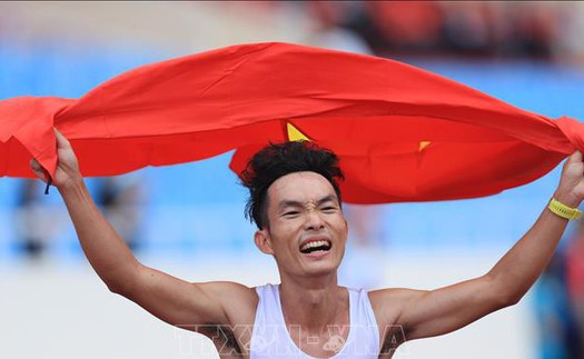 'Ông hoàng marathon' Việt Nam phá kỷ lục quốc gia 21 năm ở giải châu Á, từng suýt giải nghệ vì chấn thương