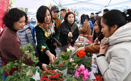 Hội chợ Xuân 2024 gắn kết nghĩa tình thanh niên TTXVN