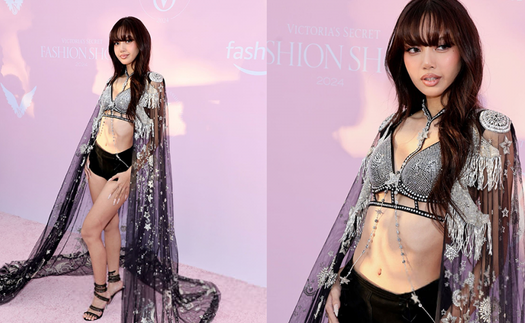 Lisa Blackpink  trông thật tuyệt vời tại Victoria's Secret Fashion Show