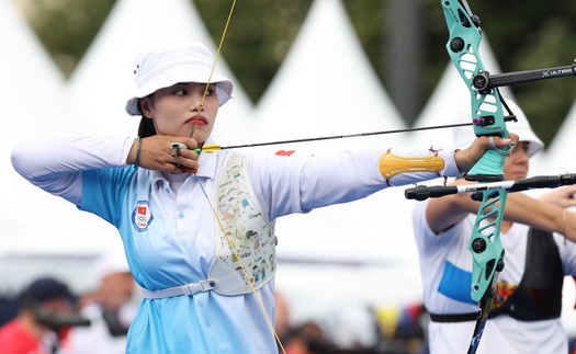 Ánh Nguyệt, Quốc Phong hâm 'nóng' làng bắn cung quốc gia