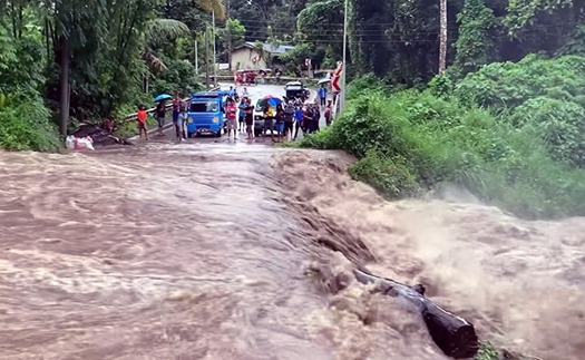 Philippines dừng nhiều hoạt động do bão Trami