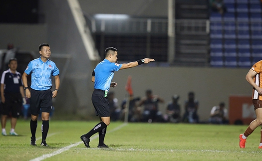 Trọng tài kiểm tra VAR vẫn công nhận 'bàn thắng ma' của HAGL nhận kết cục buồn tại V-League 