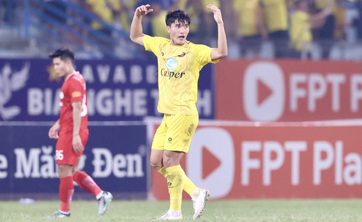 Thanh Hóa dẫn đầu V-League nhờ 'cánh chim lạ' U20, khiến cả V-League phải chú ý