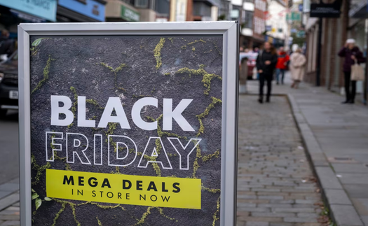 Sôi động thị trường mua sắm Black Friday 2024 tại châu Âu và Mỹ