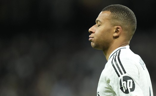 Hết Mbappe rồi lại đến Vinicius, Real Madrid đang đầy rẫy bất ổn