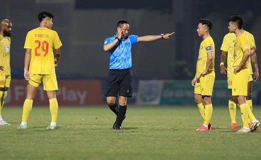 Tái lập ‘chuyện lạ’, VAR phủ sóng toàn bộ 7 trận của vòng 7 V-League