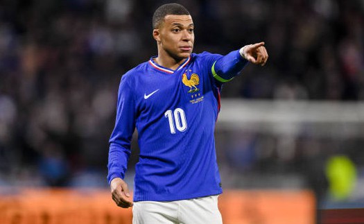 Vì sao Mbappe tiếp tục bị loại khỏi tuyển Pháp?