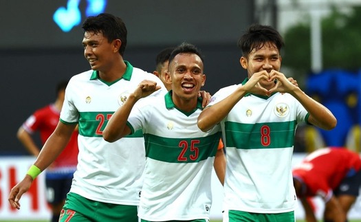 Thắng áp đảo tuyển Lào, ĐT Indonesia lên đầu bảng ở AFF Cup với 3 điểm nhiều hơn Việt Nam