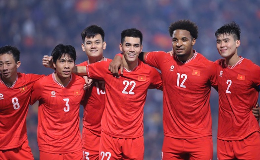 Xuân Son và Tiến linh ghi bàn giúp ĐT Việt Nam vào chung kết AFF Cup nhưng có 3 tuyển thủ chấn thương 