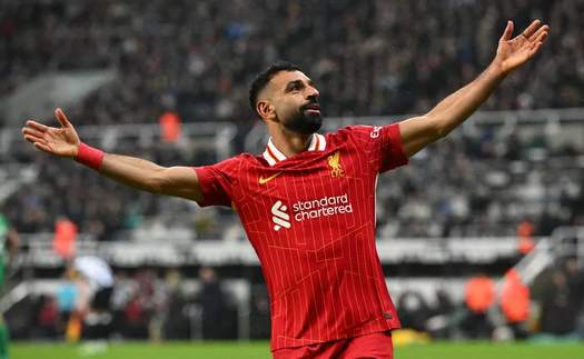 Tiết lộ từ một huyền thoại, Mohamed Salah đã gia hạn hợp đồng với Liverpool?