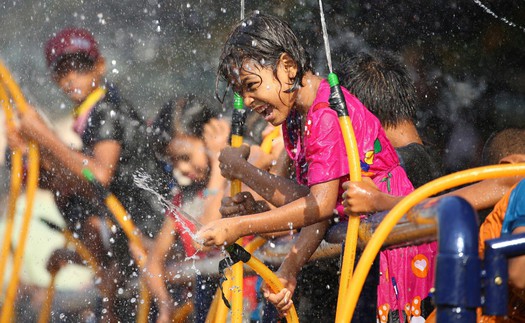 UNESCO đưa Lễ hội Thingyan ở Myanmar và Lễ hội Eid ở Nigeria vào danh sách di sản văn hóa phi vật thể