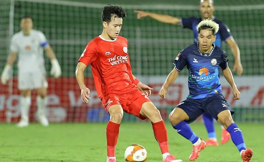 Vòng đấu V-League đáng quên với TOP 3 Quả bóng vàng Việt Nam 