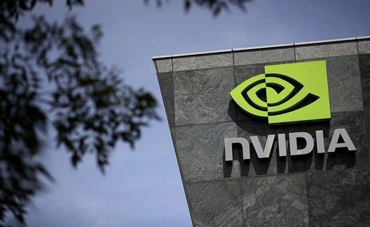 Giá trị vốn hóa của Nvidia vượt 2.000 tỷ USD nhờ 'cơn sốt' AI