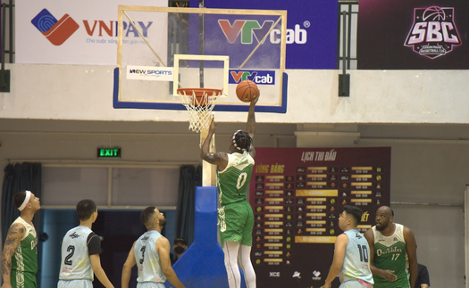 CĐV trái bóng cam 'bùng nổ' với Saigon Proam Basketball Cup 2024 