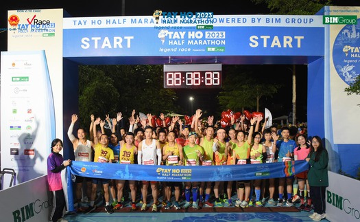 Hơn 10.000 VĐV tham dự Tay Ho Half Marathon 2024