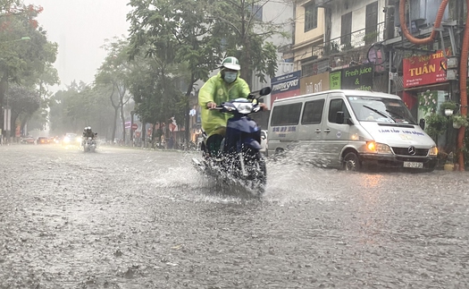 Ngày 29/3, một số khu vực trên cả nước có mưa to