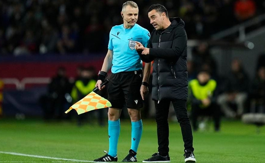 Xavi: 'Trọng tài là thảm họa, đã giết chết trận đấu'; Luis Enrique: 'PSG vẫn thắng nếu Barca đá đủ người'