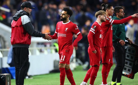 Kết quả tứ kết Europa League: Salah 'nổ súng' cũng không cứu nổi Liverpool