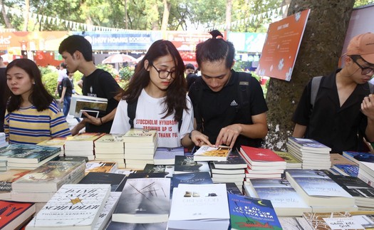 Ngày Sách Việt Nam: Khơi dậy tình yêu sách và văn hóa đọc trong giới trẻ