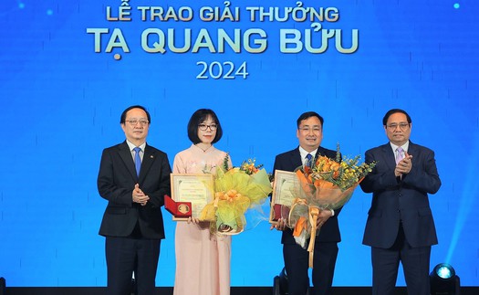 Giải thưởng Tạ Quang Bửu năm 2024 vinh danh hai nhà khoa học ngành Vật lý và Môi trường