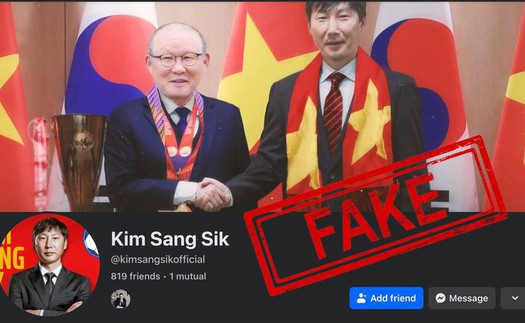 HLV Kim Sang Sik bị làm giả facebook, công ty đại diện lên tiếng khẩn cấp